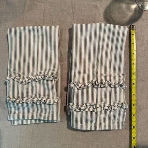 Pottery barn Farmhouse pinstripe hand towels